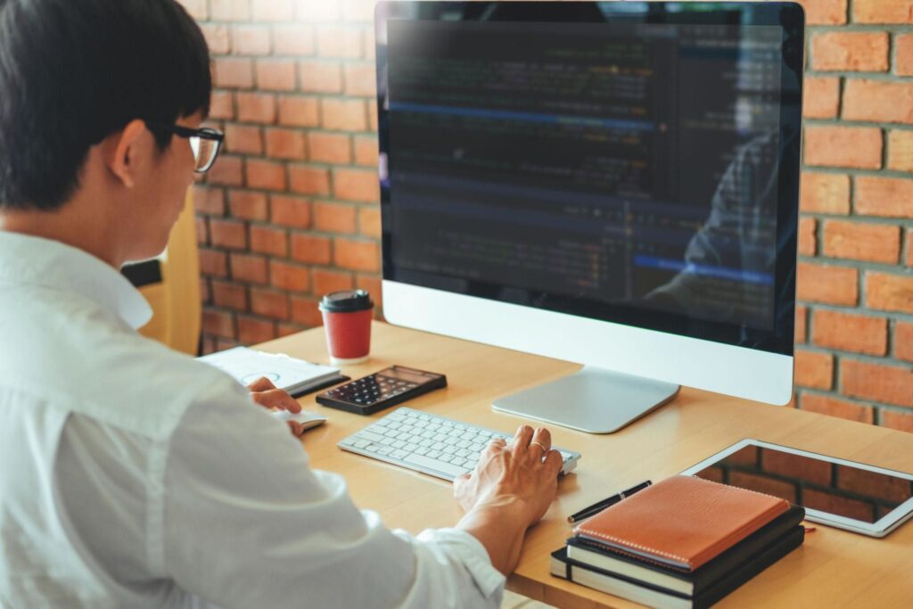 berapa harga servis buat website developer malaysia