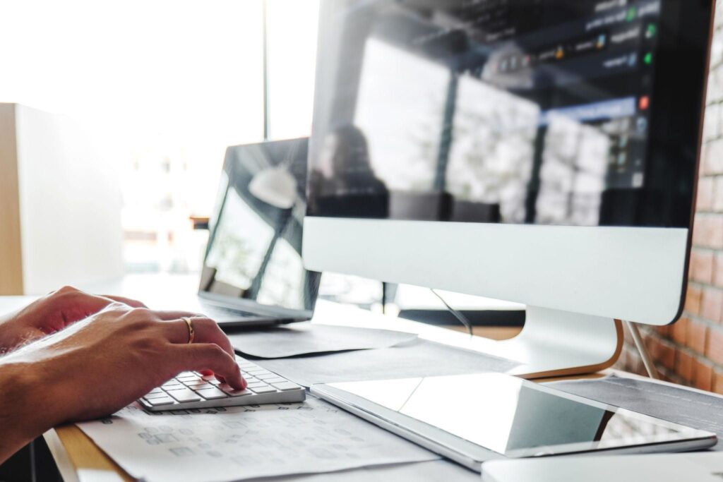 servis buat website Malaysia developer tempatan